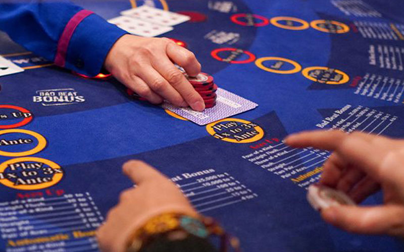 Bật mí 7 nguyên tắc vàng khi tham gia chơi poker
